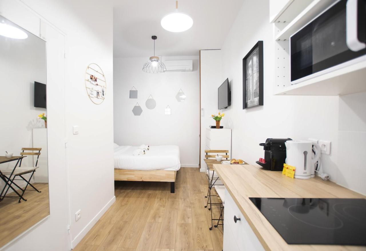 Great Studio Near The Eiffel Tower Paris Exterior photo